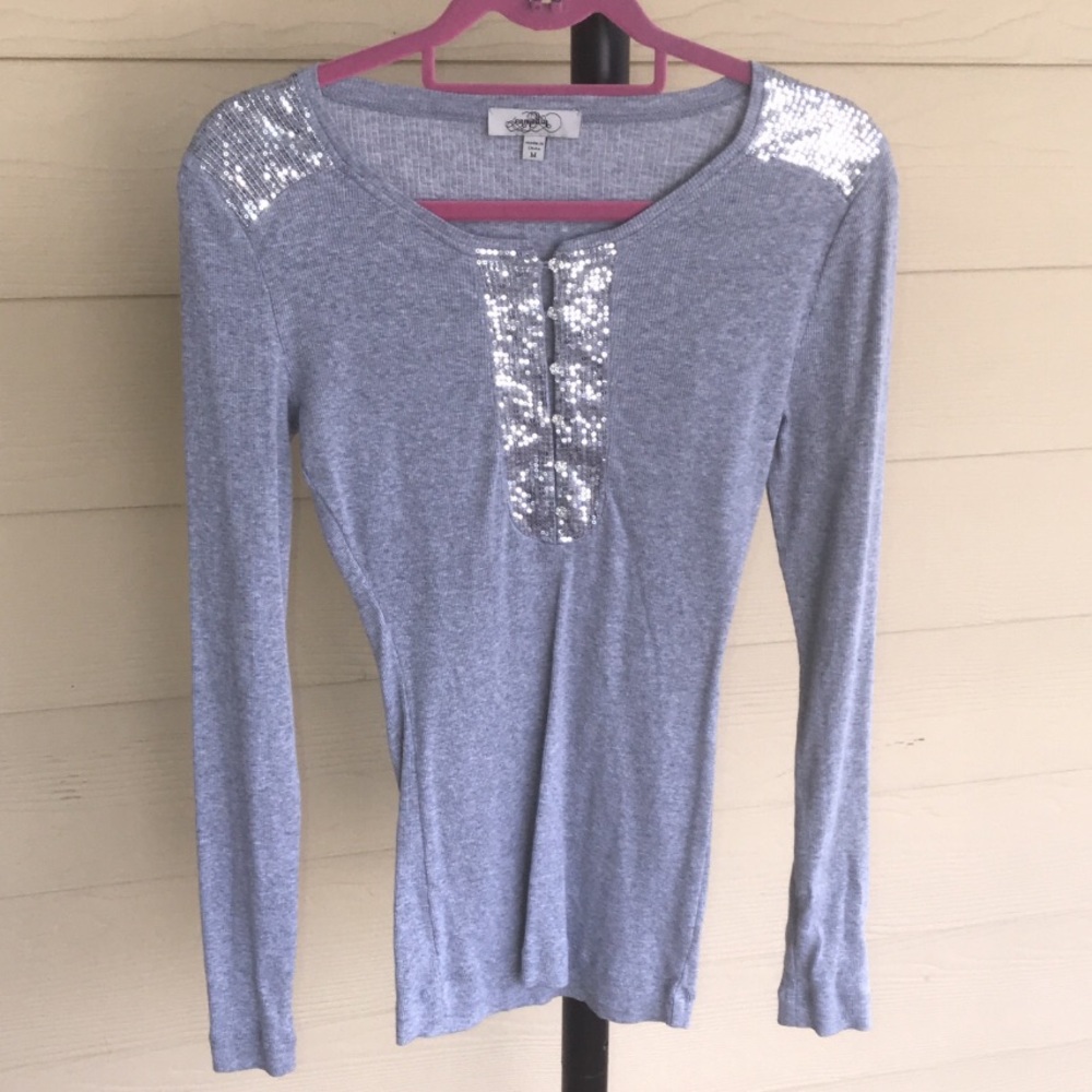Grey sweater